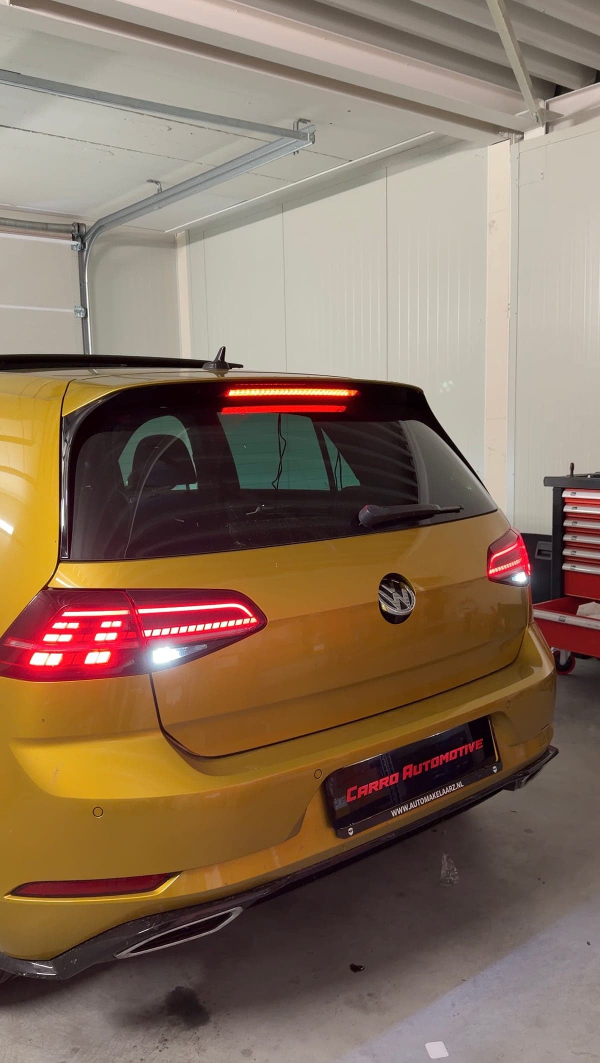 Golf 7 reverse camera outside