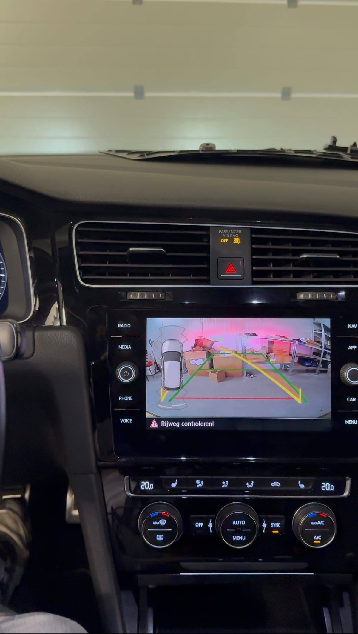 Achteruitrijcamera's - Carro Automotive Gouda